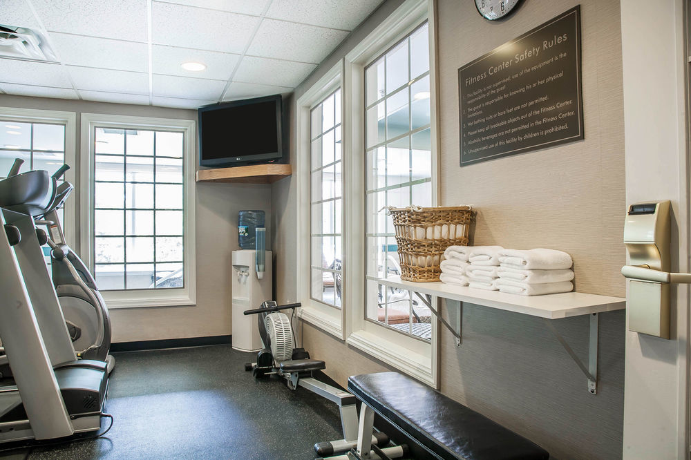 Comfort Inn & Suites Sturbridge-Brimfield エクステリア 写真